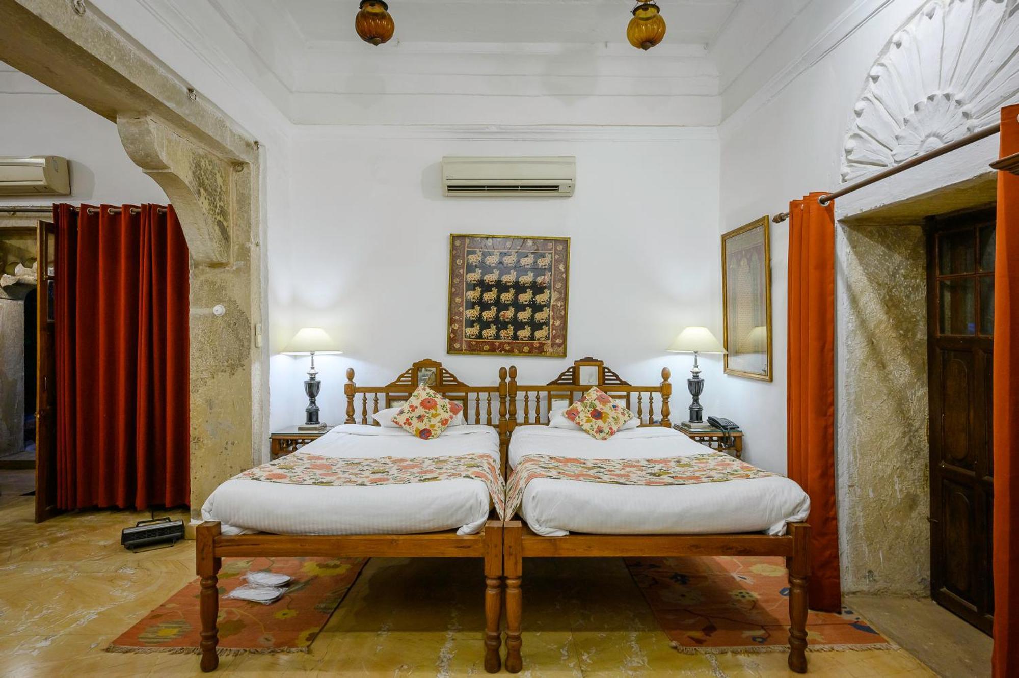 Neemrana'S - Deo Bagh Hotell Gwalior Eksteriør bilde